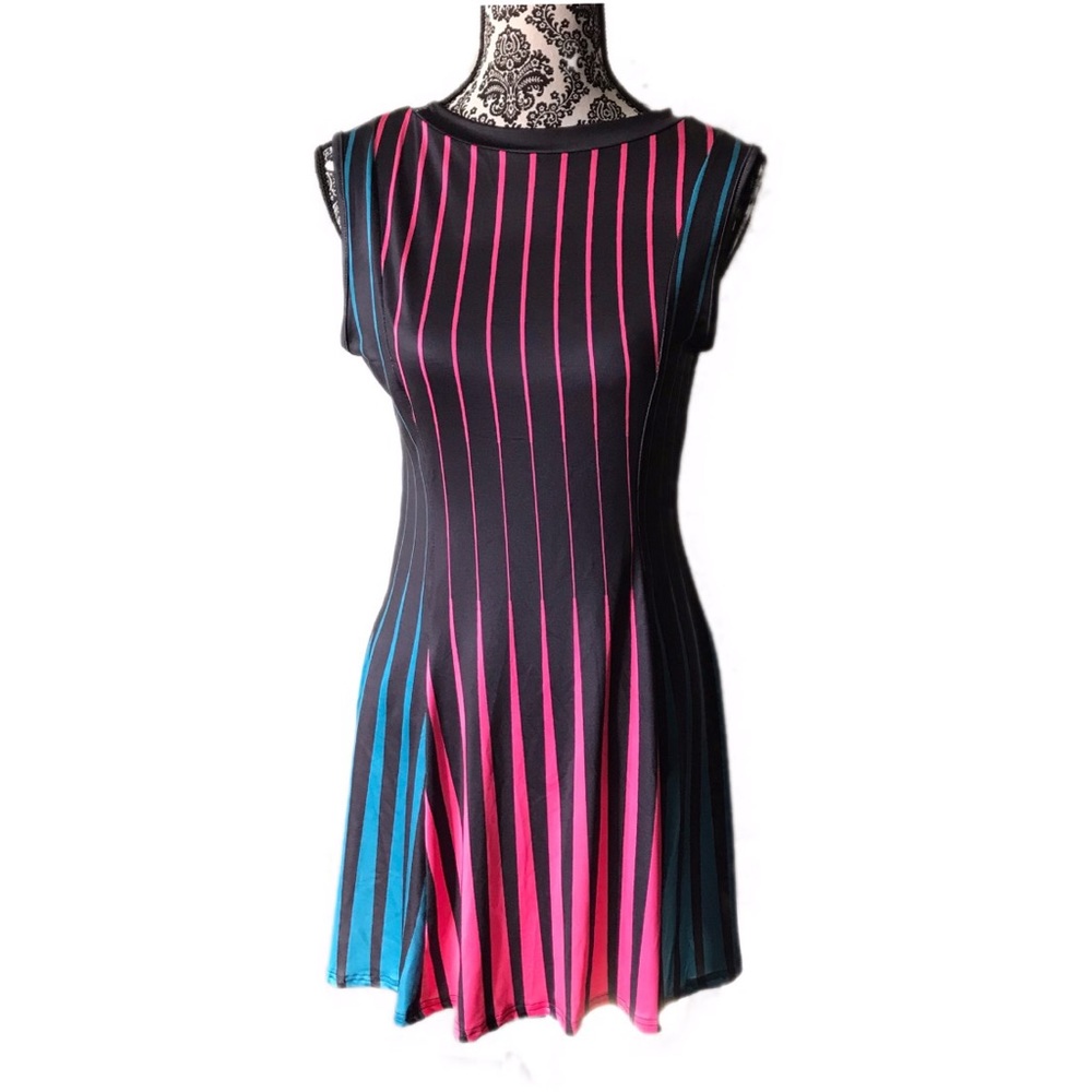 NWOT Sleeveless Print Dress, L